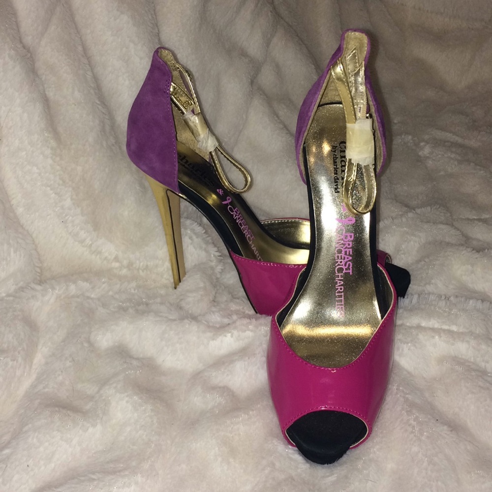Multi color heel